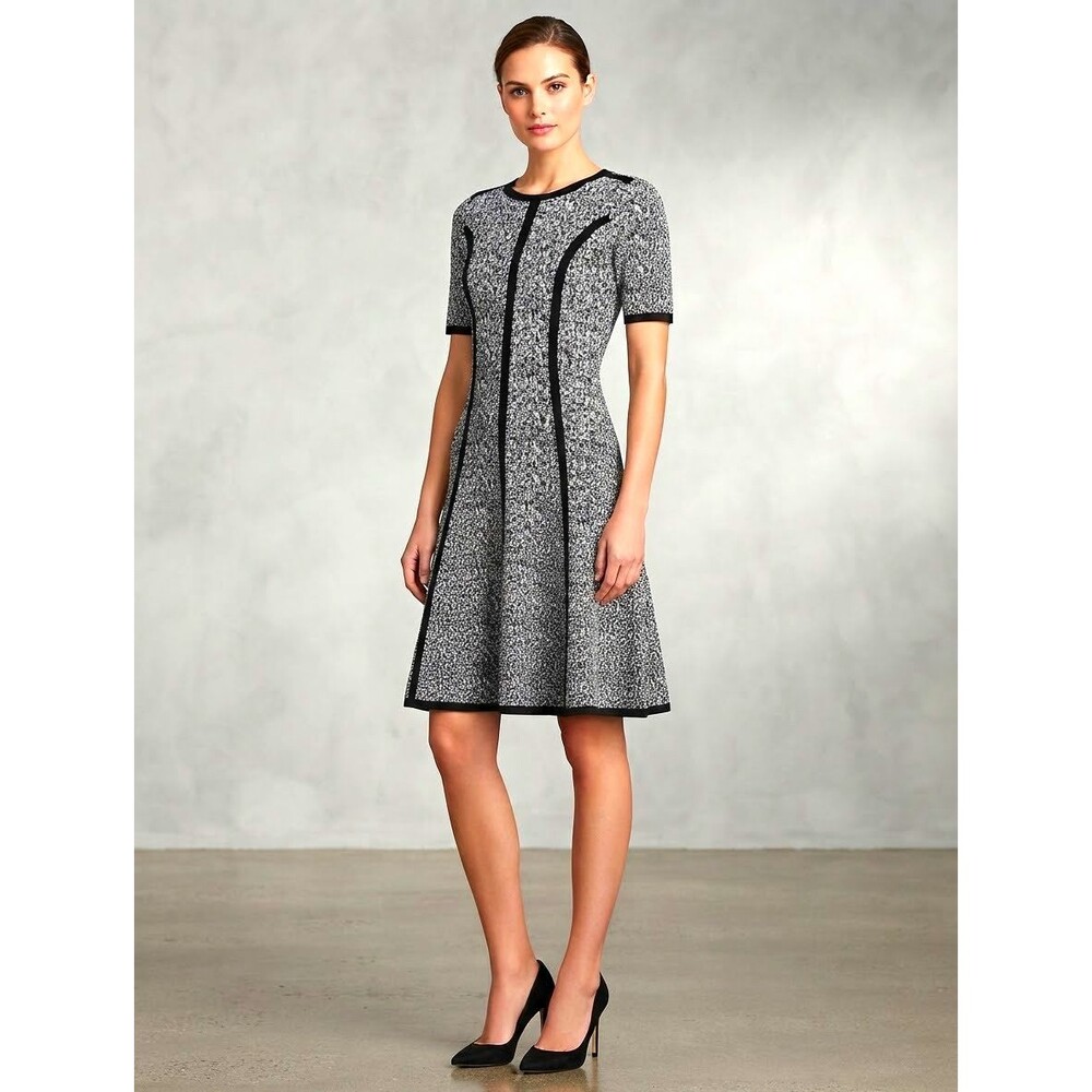 Maggy London Black/White Houndstooth Knit and Flare Fit Dress